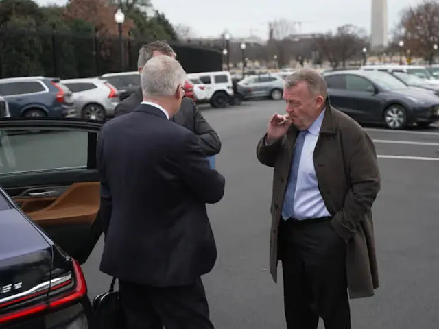 Afa Rasmussen Lars Løkke Rasmussen småløber og ryger i Washington - TV 2