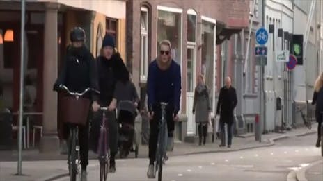 nedsænket Enlighten Ødelæggelse Man kan få fradrag af cykelturen - og nu foreslås det også at belønne korte  ture - TV 2